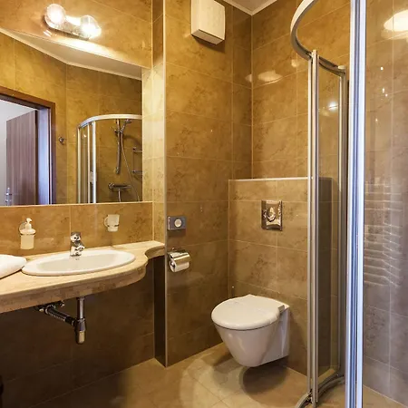 Hotel Amber 3*