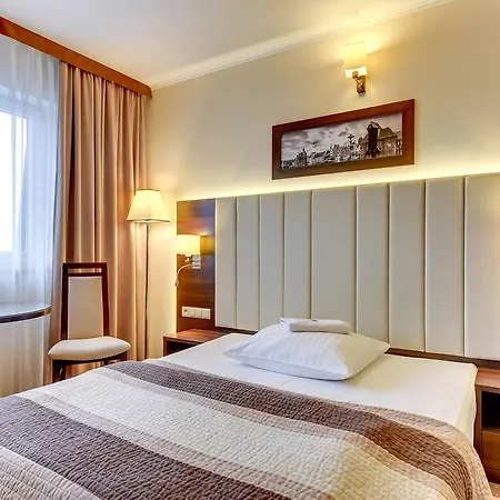 Hotel Amber 3*